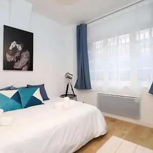 https://studio-cosy-style-industriel-hypercentre.midi-pyreneeshotels.com