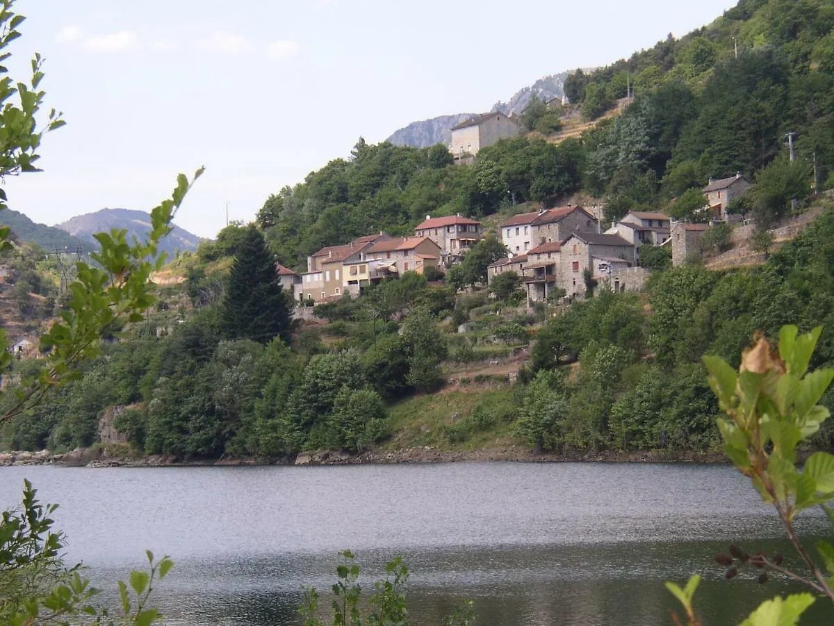 Gite Le Petit Riou location